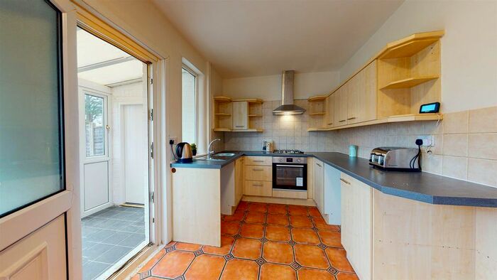 3 Bedroom Terraced House To Rent In Sidney Road, Grimsby DN34