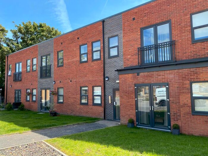 2 Bedroom Flat To Rent In Ash Tree Apartments, York Road, Gipton LS9