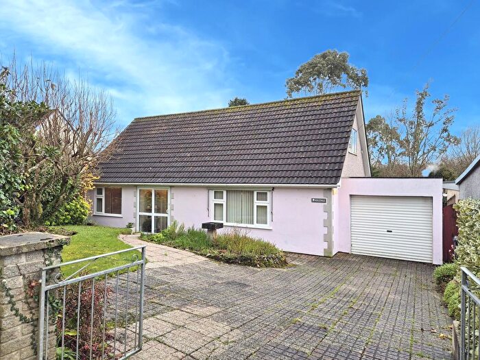 4 Bedroom Detached Bungalow For Sale In Herland Road, Godolphin Cross, TR13