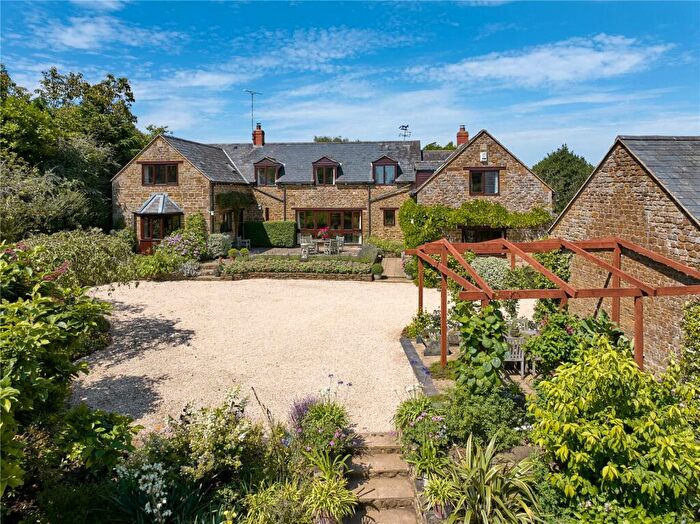 6 Bedroom Detached House For Sale In Sibford Road, Epwell, Banbury, Oxfordshire, OX15