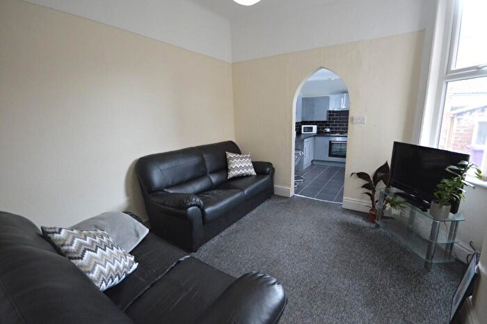 4 Bedroom House To Rent In Calton Avenue, Liverpool, Merseyside, L18