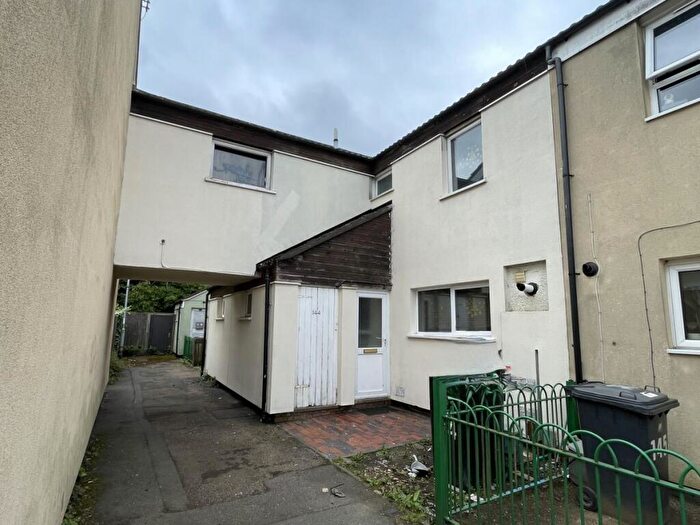 4 Bedroom Terraced House For Sale In Crabtree: Paston, PE4
