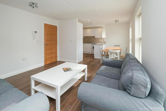 2 Bedroom Apartment To Rent In Trinity Court, Norwich, NR2