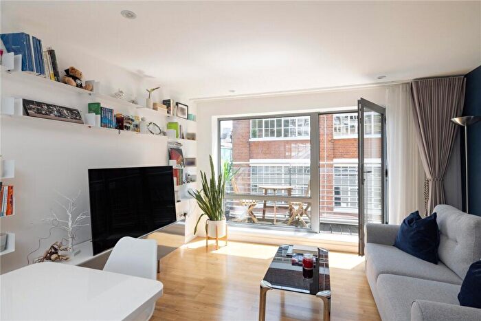2 Bedroom Apartment To Rent In Garrett Street, London, EC1Y