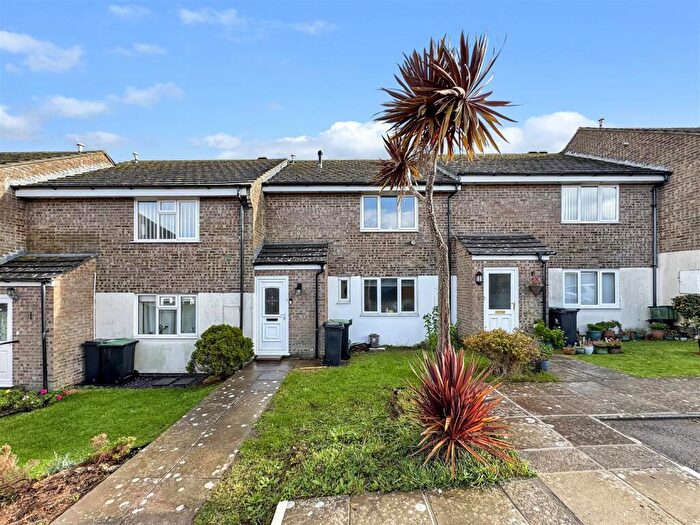 1 Bedroom Maisonette For Sale In Higher End, Chickerell, DT3