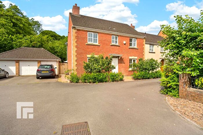 4 Bedroom Detached House For Sale In Wilde Court Radyr Cardiff, CF15