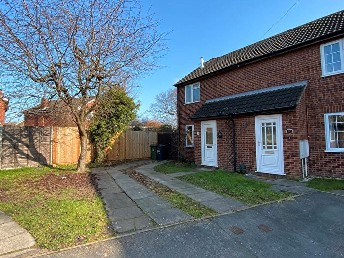 2 Bedroom Semi-Detached House To Rent In Deanside Drive, Loughborough, LE11