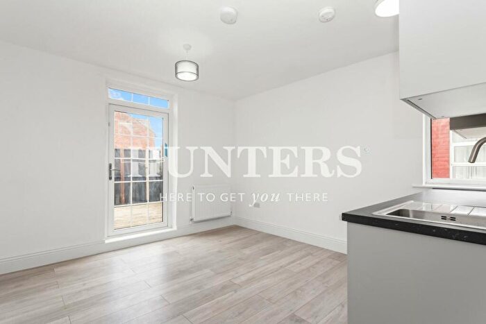 Studio To Rent In Mora Road, London, NW2