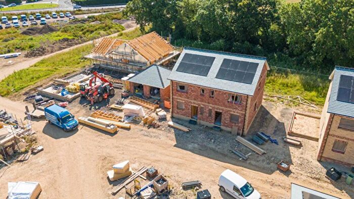 3 Bedroom Semi Detached House For Sale In Meadow View Park, PO31