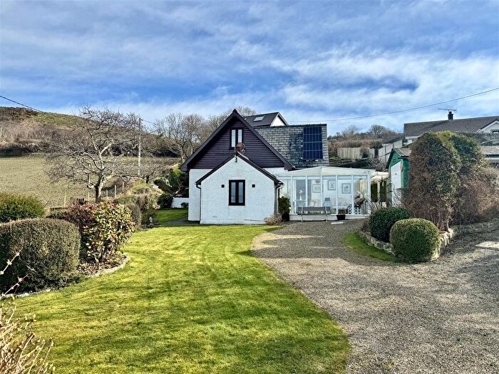3 Bedroom Cottage For Sale In Goitre Road, Aberaeron, SA46