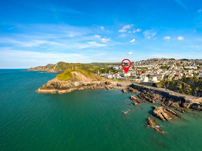 2 Bedroom Flat For Sale In Sommers Crescent, Ilfracombe, Devon, EX34