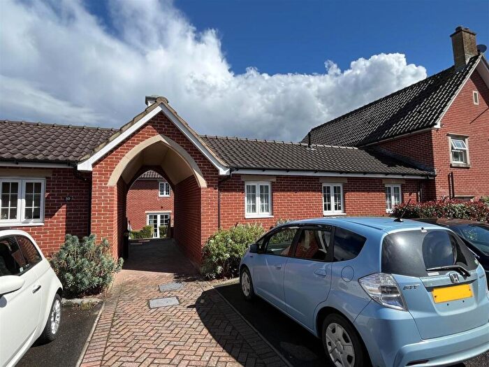 1 Bedroom House To Rent In Drovers, Sturminster Newton, DT10