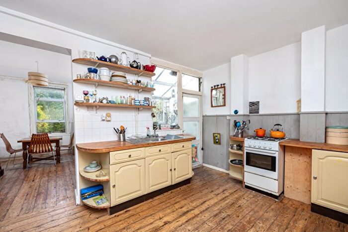 3 Bedroom Terraced House For Sale In Freshfield Street, Queens Park, Brighton, BN2