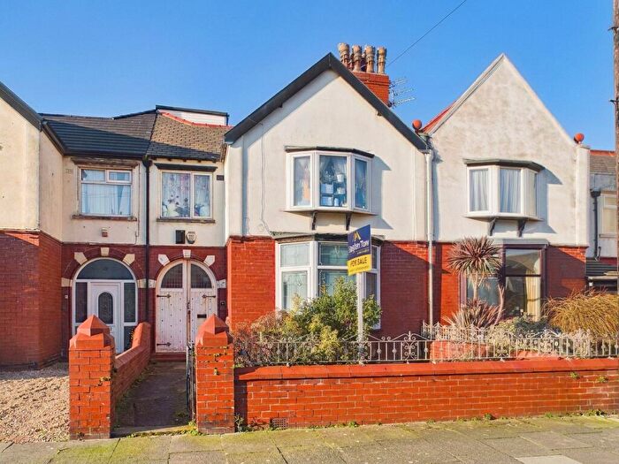 1 Bedroom Flat For Sale In Rosebery Avenue, Blackpool, FY4