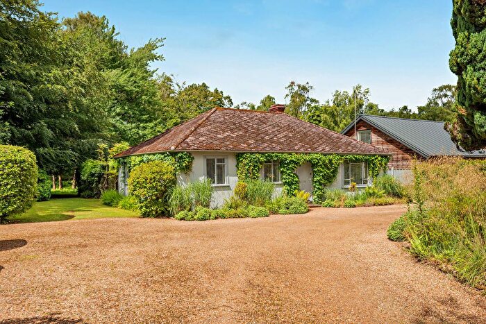 4 Bedroom Detached House For Sale In Radnor Lane, Holmbury St. Mary, RH5