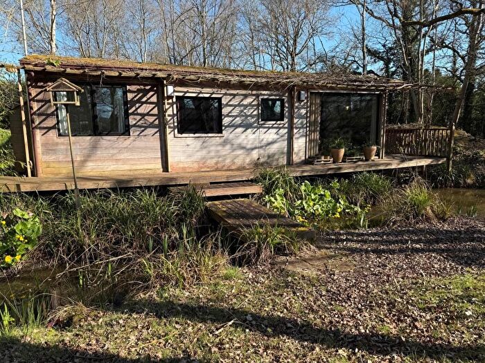 2 Bedroom Lodge For Sale In Heron Lodge, Smallfield Road, Horne, Horley, Surrey, RH6