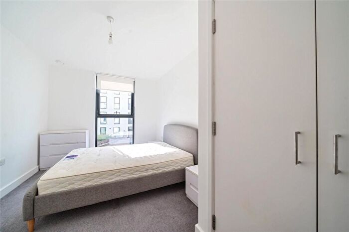 2 Bedroom Apartment To Rent In Burgess Springs, Chelmsford, CM1