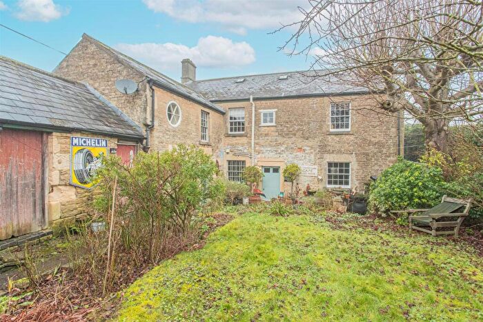 6 Bedroom Detached House For Sale In Bath Road, Atworth, Melksham, SN12