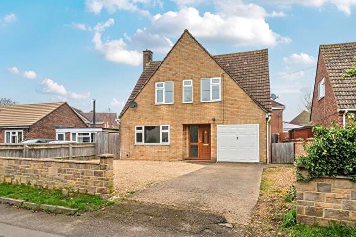 3 Bedroom Detached House For Sale In School Lane, Milton, Abingdon, OX14