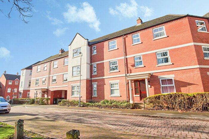 2 Bedroom Flat For Sale In Ratcliffe Avenue, Birmingham, West Midlands, B30