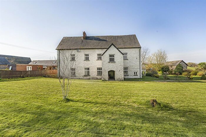6 Bedroom Farmhouse To Rent In Bassaleg, Newport, NP10