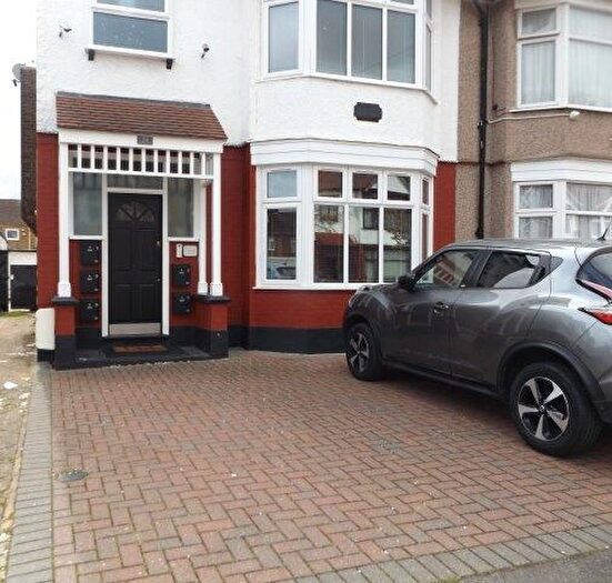 Studio To Rent In Westminster Gardens, Ilford Essex, IG6