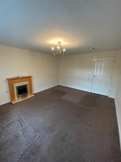 1 Bedroom Flat To Rent In Firedrake Croft, Coventry, CV1