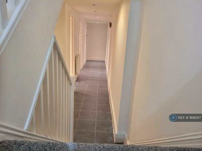 4 Bedroom Maisonette To Rent In Thistlewaite Road, London, E5