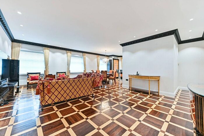 4 Bedroom Flat For Sale In Hyde Park Square, Hyde Park Square, London, W2