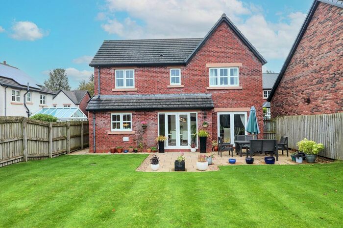 Property For Sale In Edmondson Close, Brampton, CA8