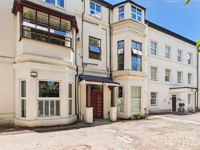 1 Bedroom Apartment For Sale In Parkfield Road, Liverpool, L17