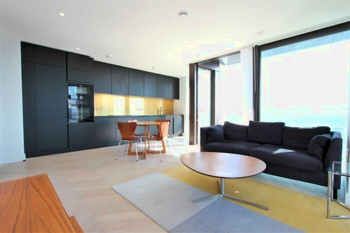 2 Bedroom Flat To Rent In The Waterman, Tidemill Square, Greenwich, SE10