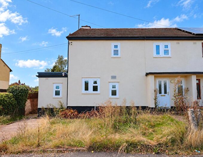 3 Bedroom Semi-Detached House For Sale In Grove Park, Wormbridge, Hereford, Herefordshire, HR2