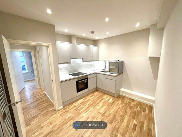 1 Bedroom Flat To Rent In Rye Lane, London, SE15