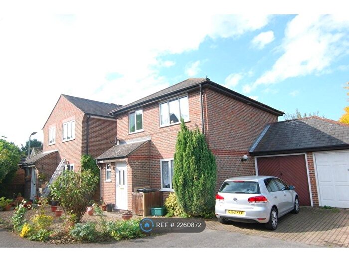 3 Bedroom Semi-Detached House To Rent In Douglas Road, Tonbridge, TN9
