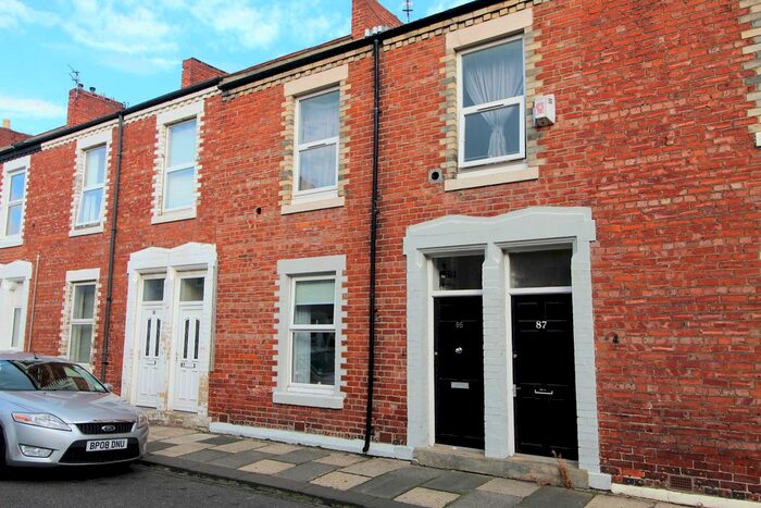 2 Bedroom Flat To Rent In Percy Street, Blyth, NE24