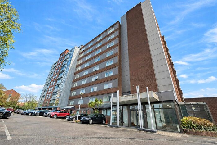 1 Bedroom Apartment For Sale In Seymour Grove, Manchester, M16