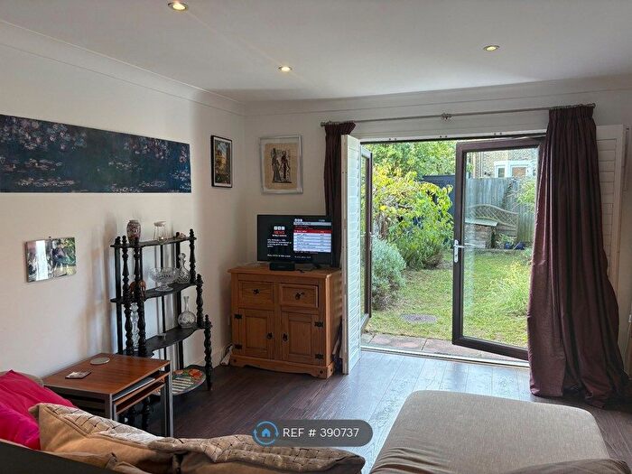 2 Bedroom Terraced House To Rent In Seymour Gardens, London, SE4