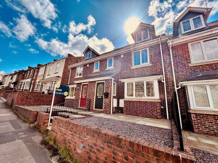 3 Bedroom Town House For Sale In Fairfalls Terrace, New Brancepeth, Durham, County Durham, DH7
