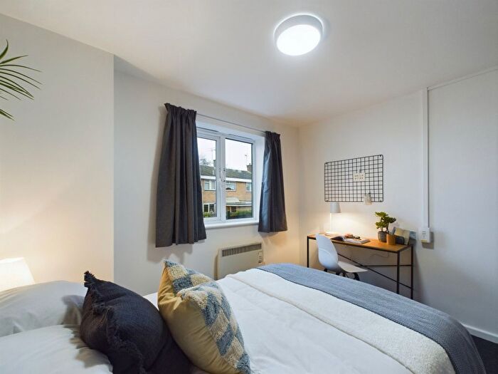 3 Bedroom Semi Detached House To Rent In Brookside, Derby, DE1