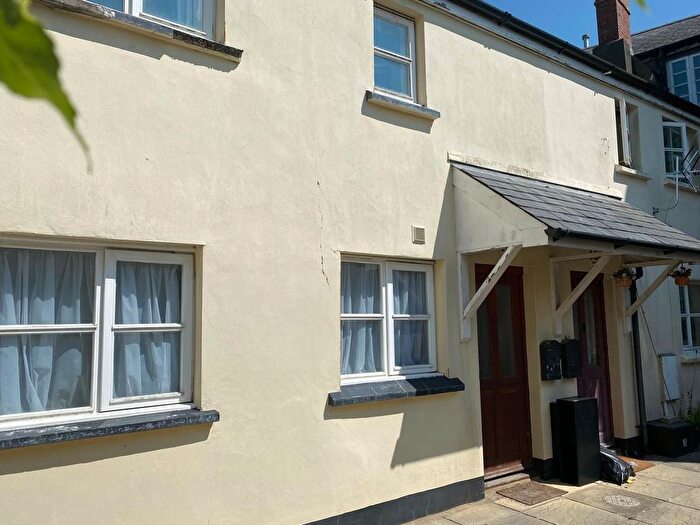 1 Bedroom Terraced House To Rent In Queens Court, Queen Street, South Molton, EX36