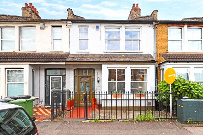3 Bedroom Terraced House For Sale In Leonard Road, Chingford, London, E4