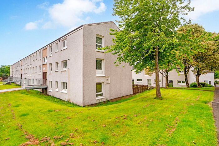3 Bedroom Flat For Sale In Calgary Avenue, Livingston, West Lothian, EH54