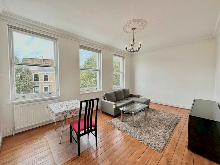 2 Bedroom Flat To Rent In Cromwell Crescent, London, SW5