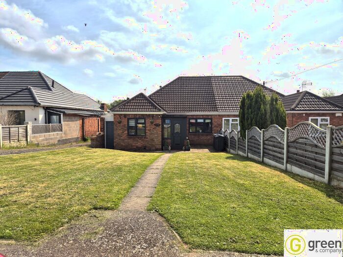 3 Bedroom Bungalow To Rent In Plants Brook Road, Sutton Coldfield, West Midlands, B76