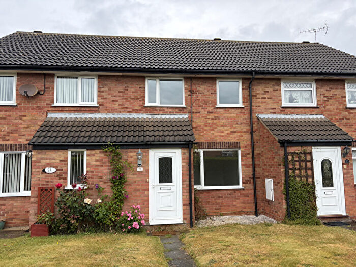 3 Bedroom Terraced House For Sale In Kentford Road, Felixstowe, IP11
