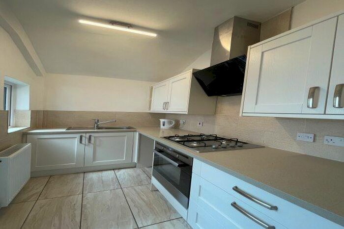 2 Bedroom Property To Rent In King Street Terrace, Nelson, BB9