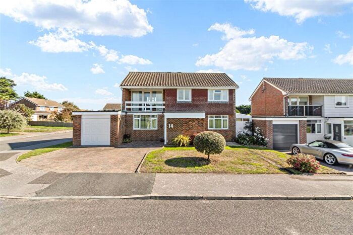 3 Bedroom Detached House For Sale In Bowden Rise, Seaford, BN25