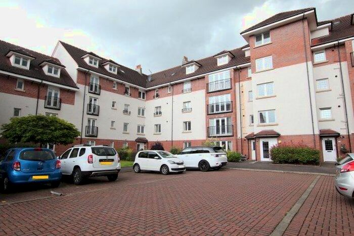 2 Bedroom Flat To Rent In Chesterfield Gardens, Glasgow, G12