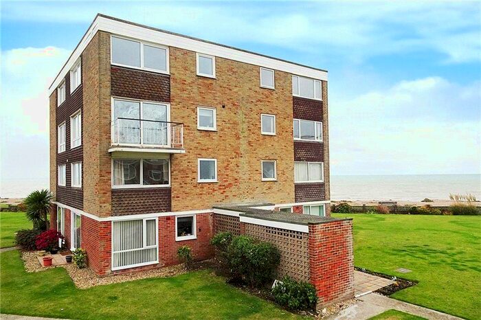 2 Bedroom Maisonette To Rent In Overstrand Avenue, Rustington, West Sussex BN16